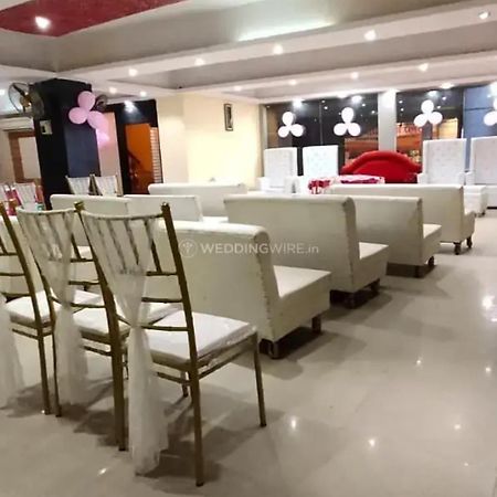 New Kumar Hotel & Banquet Lucknow Dış mekan fotoğraf
