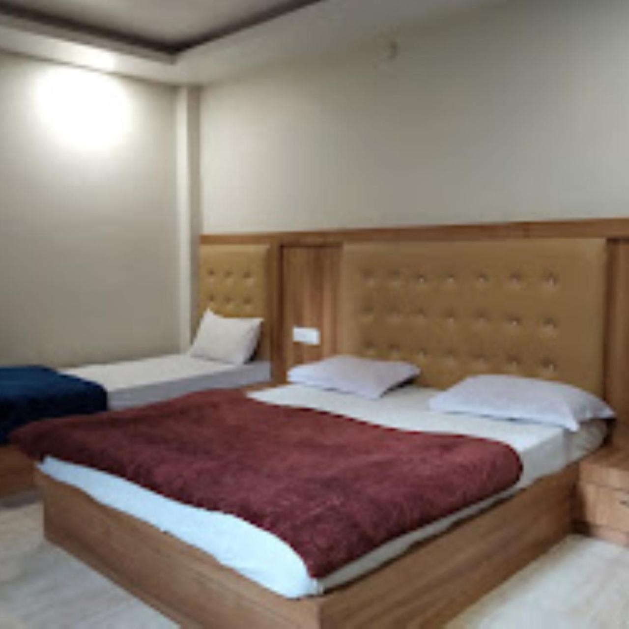New Kumar Hotel & Banquet Lucknow Dış mekan fotoğraf